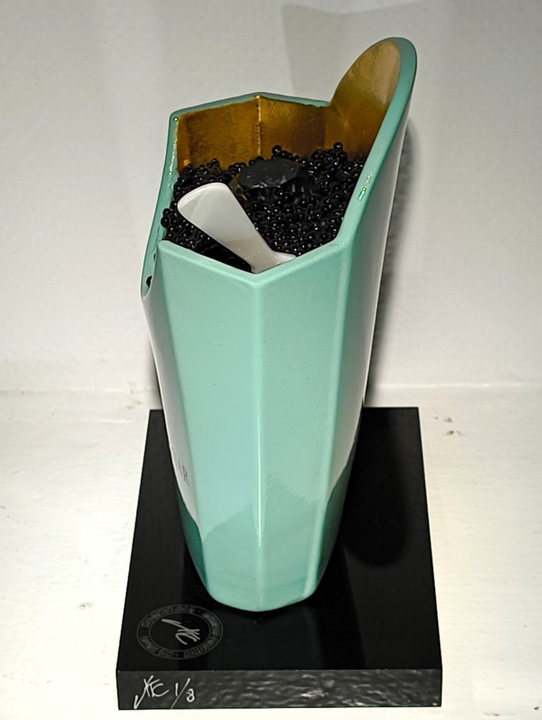 XTC Artist - Mc Tiffany x Caviar & Diamond Gold 19cm #3.2