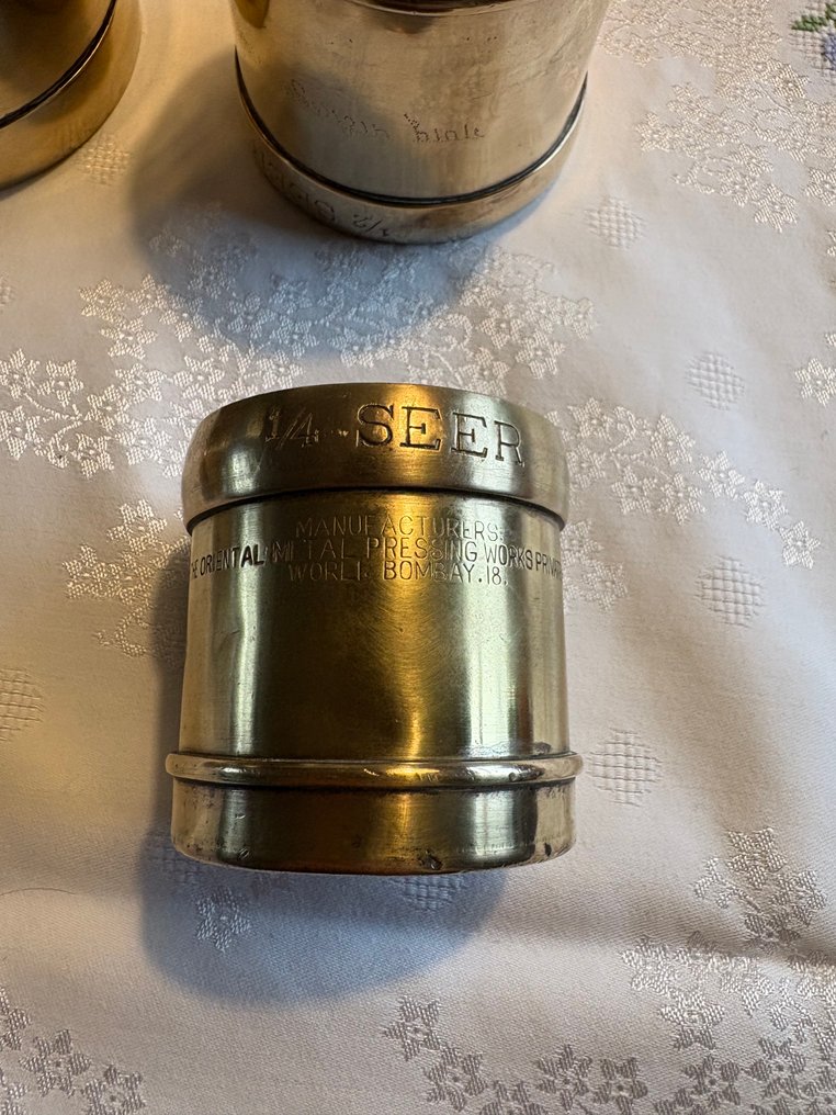 测量烧杯 - 黄铜 - 1850-1900 #2.1