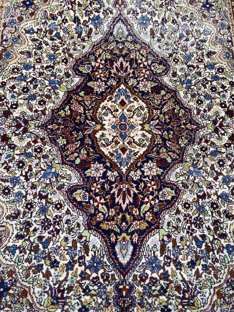 Teppich - 260 cm - 160 cm #3.2