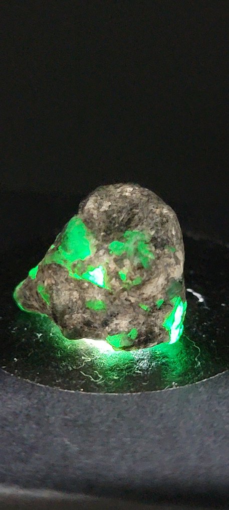 Emerald 粗糙- 5.99 g - (4) #1.0