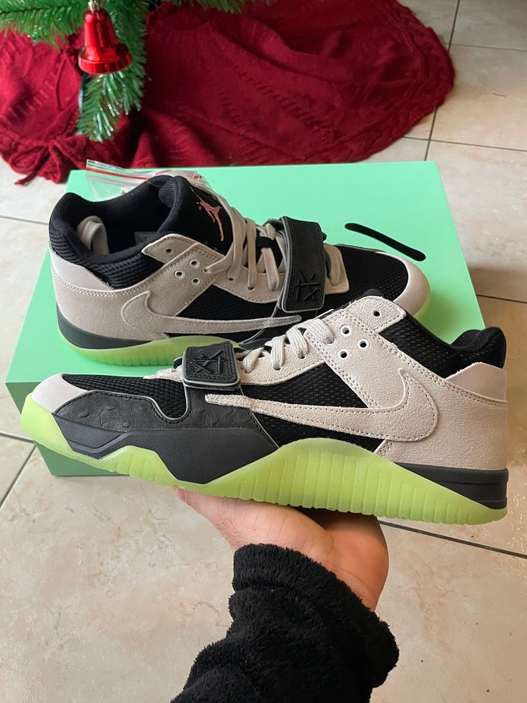 Nike - CJ1 T-REXX Jordan jumpman cactus jack x chase b - 運動鞋 - 尺寸: EU 42.5 #1.0