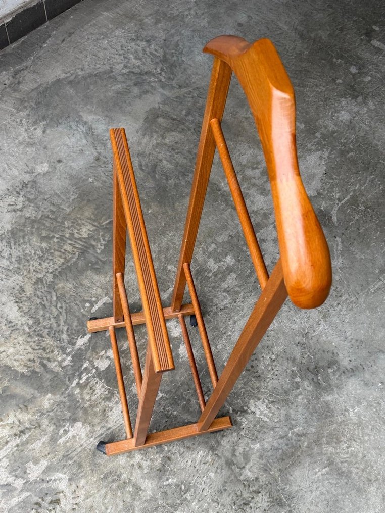 Påklædningsstativ - Træ - Dressboy #4.3