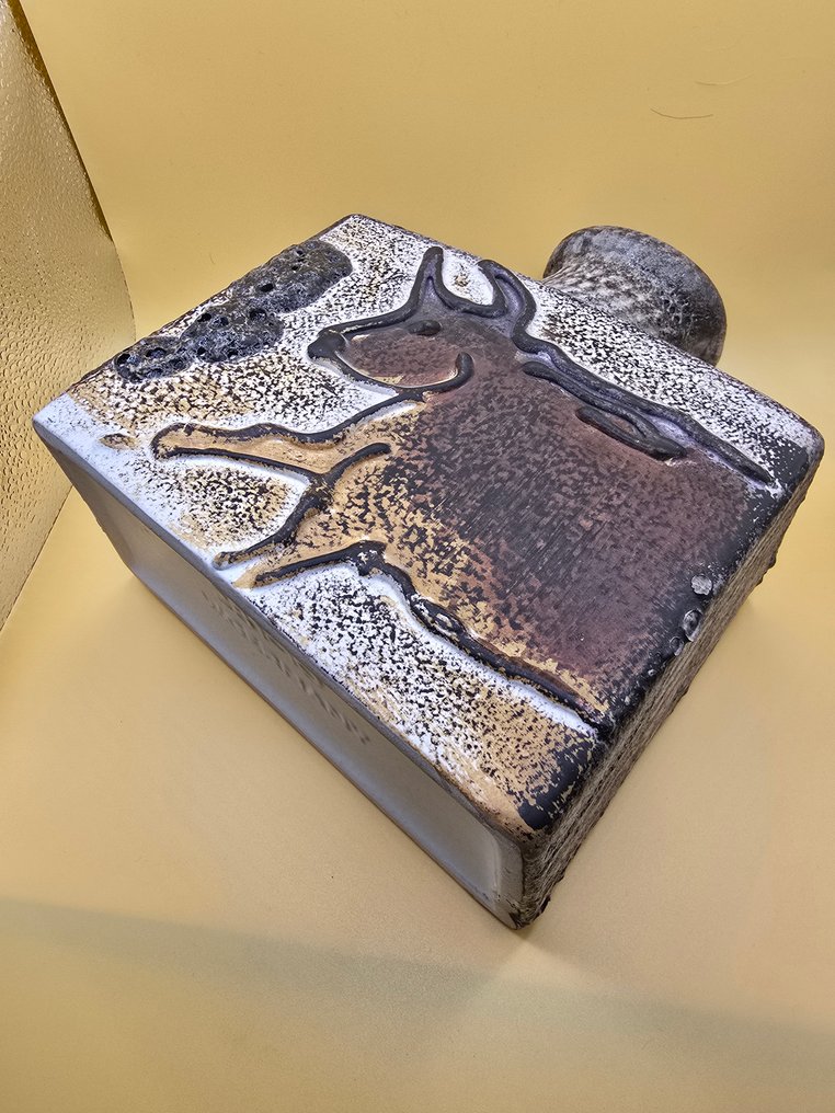 Scheurich - Montignac - 花瓶 -  281-19 - Fat Lava - Blockvase 公牛和马 #1.0