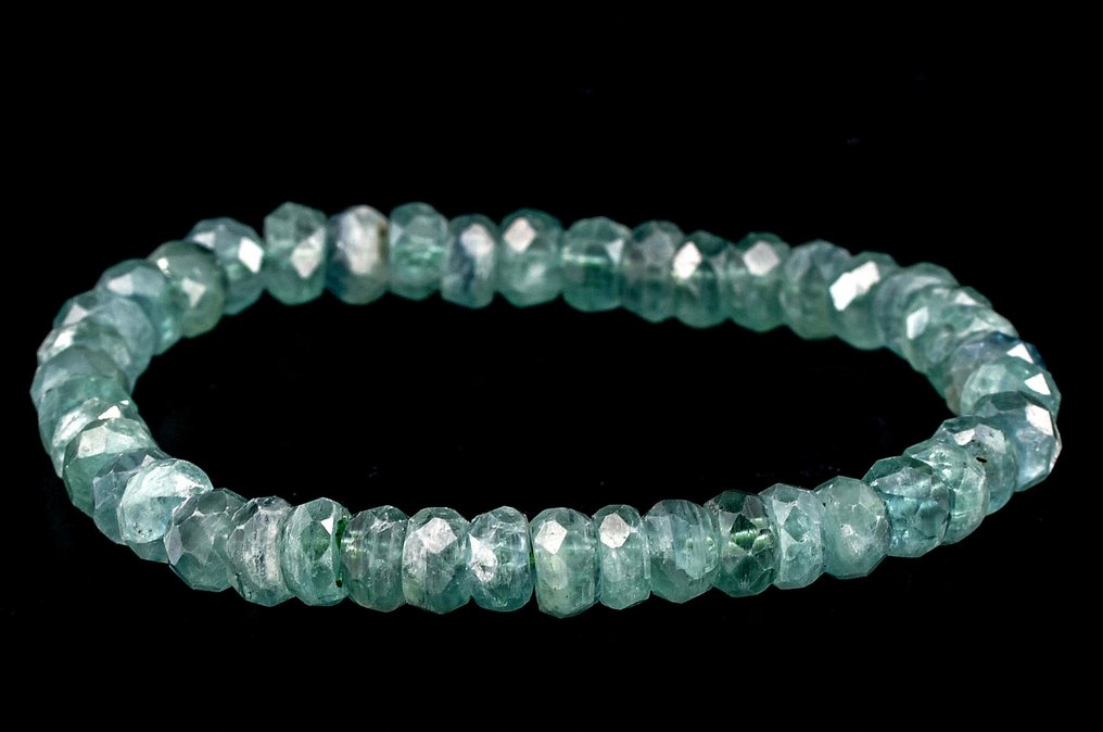 Πρώτης ποιότητας φυσικό πράσινο Κιάνιτ ελαστικό βραχιόλι - Ύψος: 7 mm - Πλάτος: 4 mm- 21 g #3.2