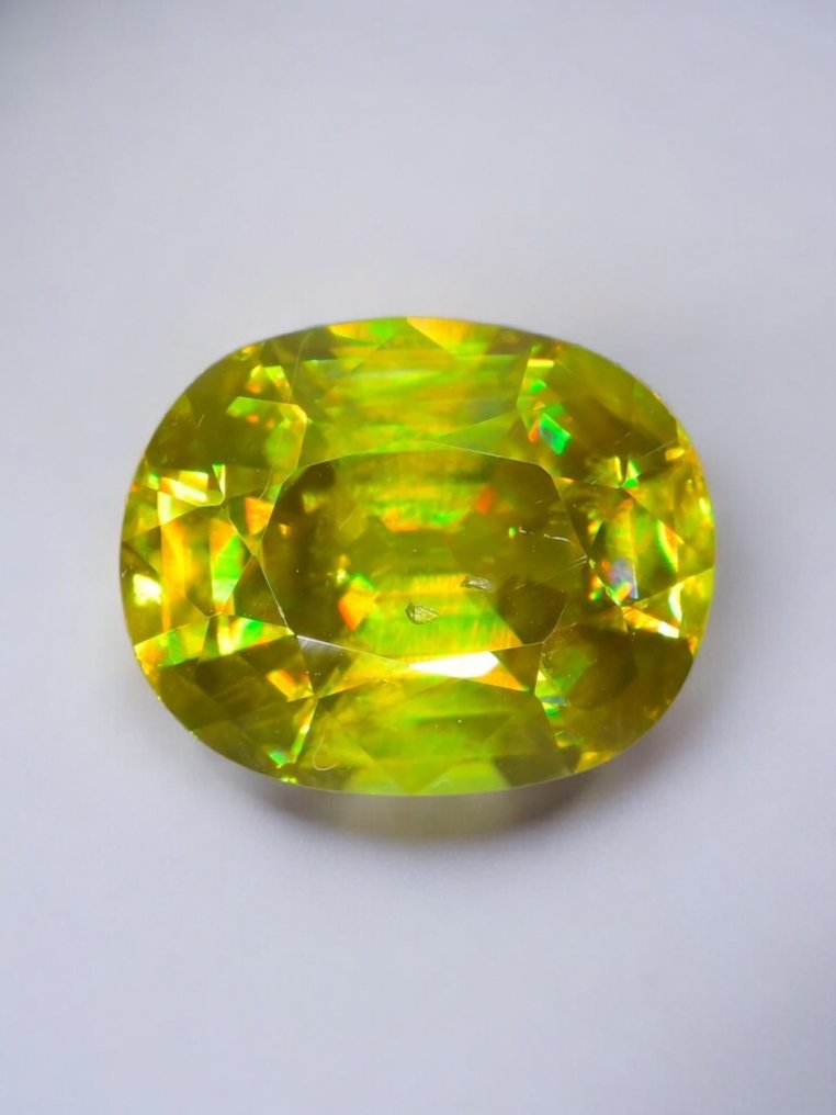 沒有保留價 黃色, 綠色 榍石  - 3.48 ct - 國際有色寶石協會 (ICA GemLab) - 多色色散 #1.0