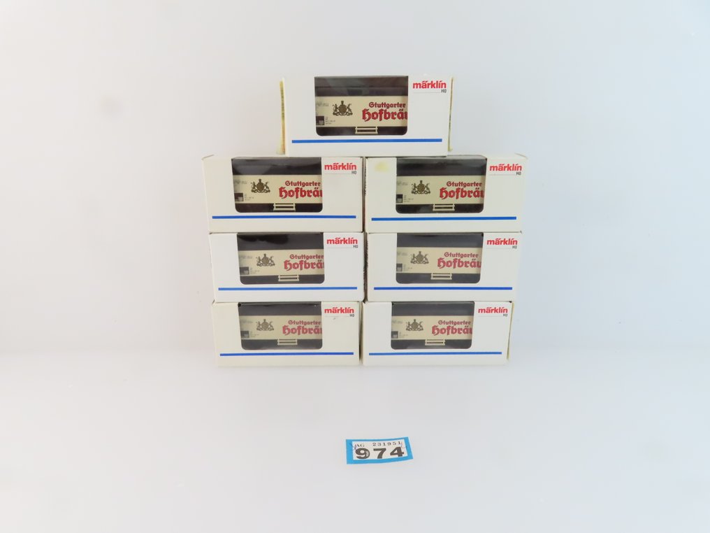 Märklin H0 - 4439 - Τρένο μοντελισμού μεταφοράς εμπορευμάτων (7) - 7x 2-θέσιμα κλειστά εμπορευματοκιβώτια με την επιγραφή "Hofbrau". - DB #3.2