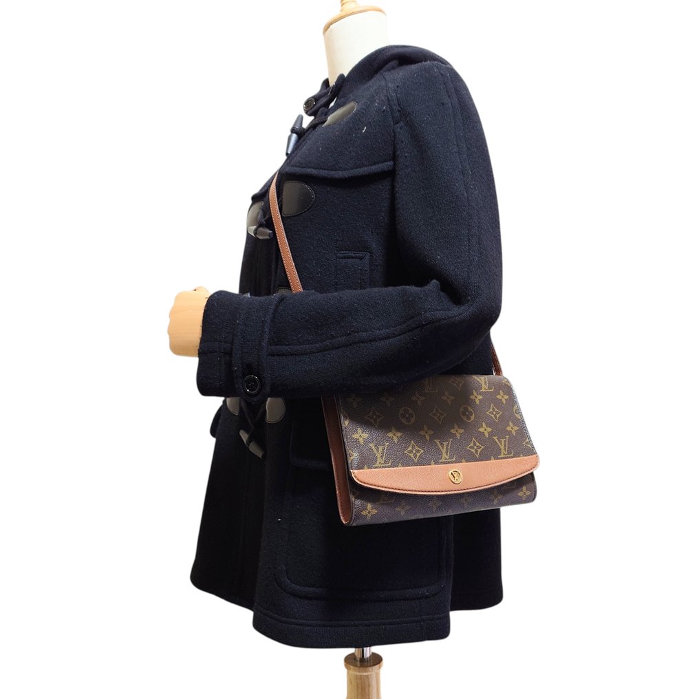 Louis Vuitton - Monogram - Válltáska #1.0