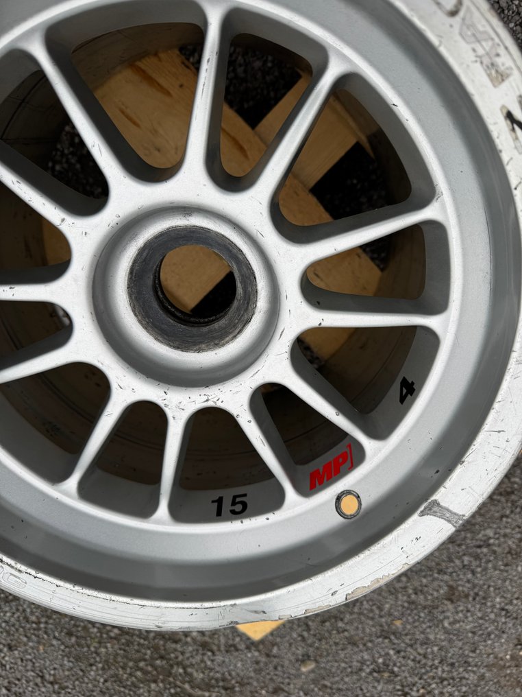 Ελαστικό με τη ρόδα - O.Z Formule 3 achtervelg #2.1