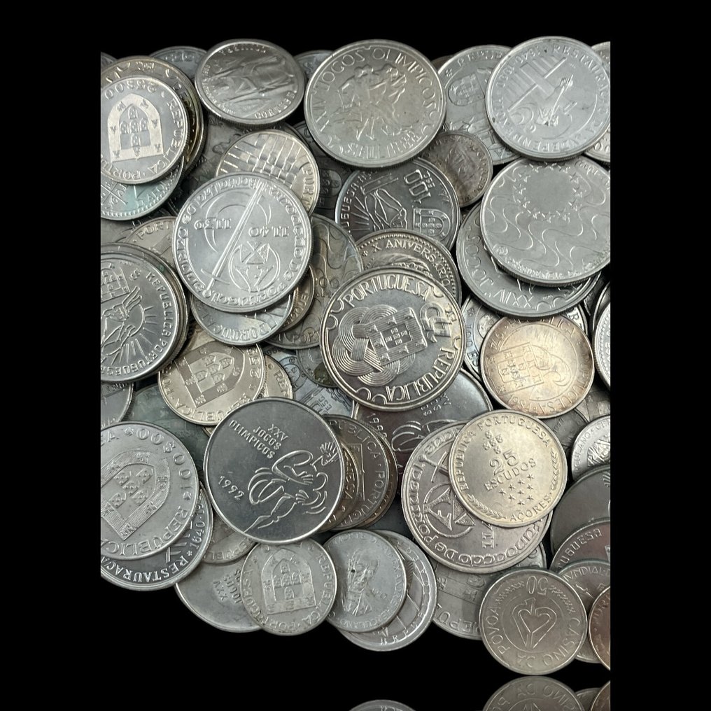 Πορτογαλία. Lote de 156 Moedas Comemorativas Portuguesas Não circuladas Várias datas (χωρίς τιμή ασφαλείας) #1.0