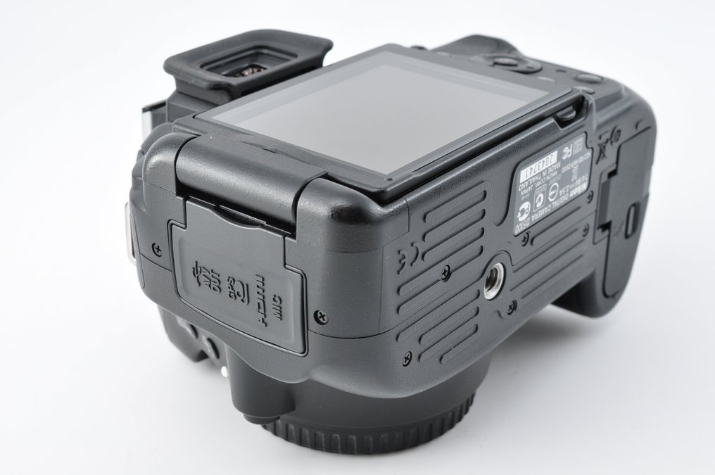 Nikon D5100 DSLR (Shutter Count : 3,972) [#1106] Câmera digital #4.3