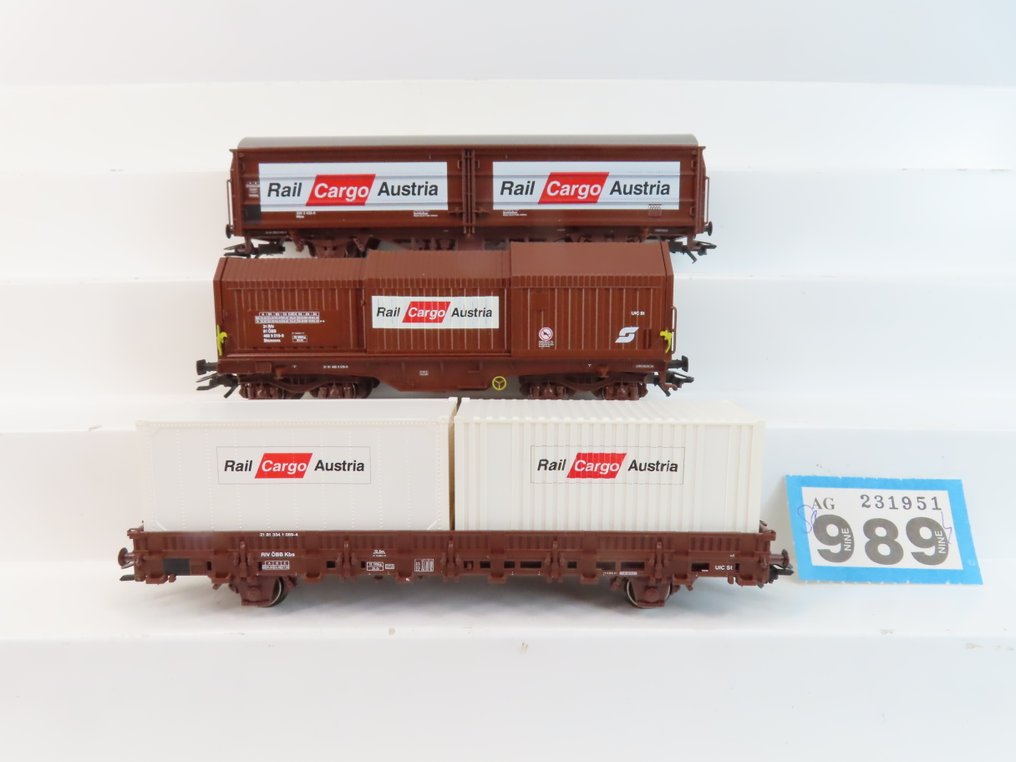 Märklin H0轨 - 47883 - 模型火车货车组 (1) - 三件套货车,包括两轴滑动门货车、伸缩式货车和货物用框架车(载荷) - Privaat, Rail Cargo Autria #2.1