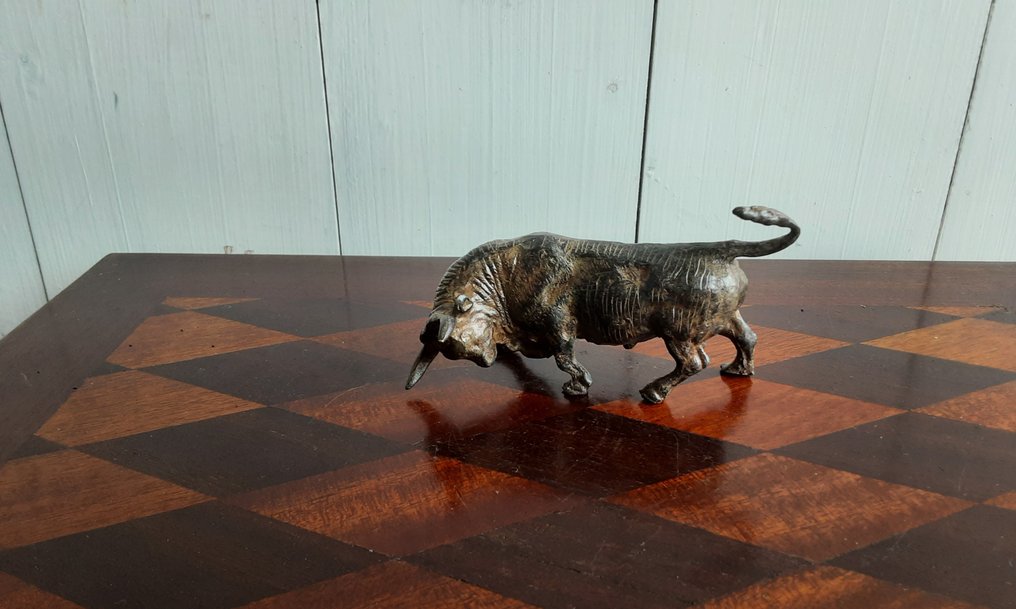 P. Chenet - Statue, stier - 7 cm - Bronze #1.0