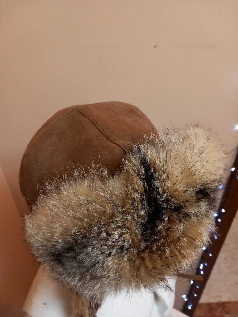 Artisan Furrier - Hat - Fox #3.2