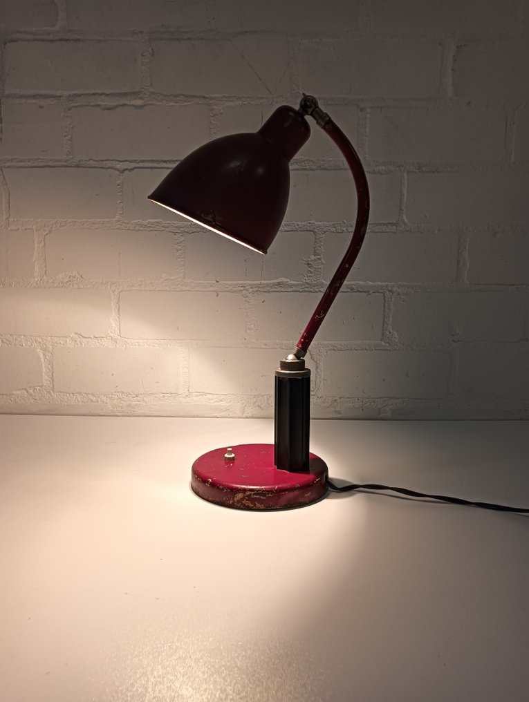 Molitor Zweckleuchten - Christian Dell - Lamppu - Grapholux - Metalli #1.0