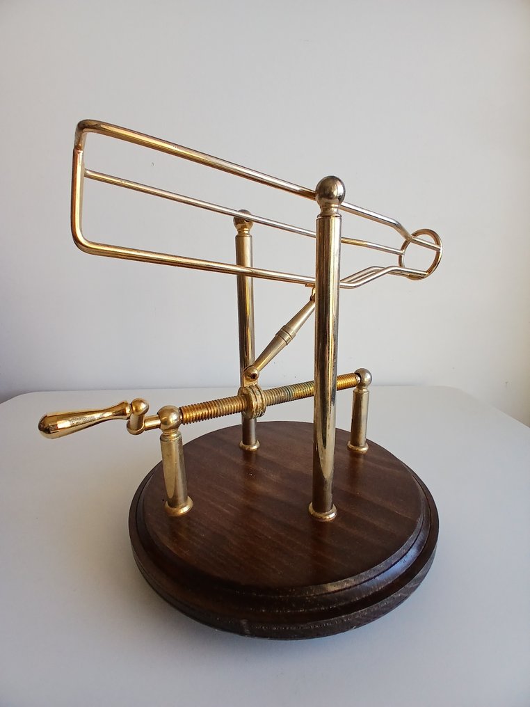 No reserve price! - 瓶子杯垫 - 黄铜, 木 - 瓶子支架 #4.3