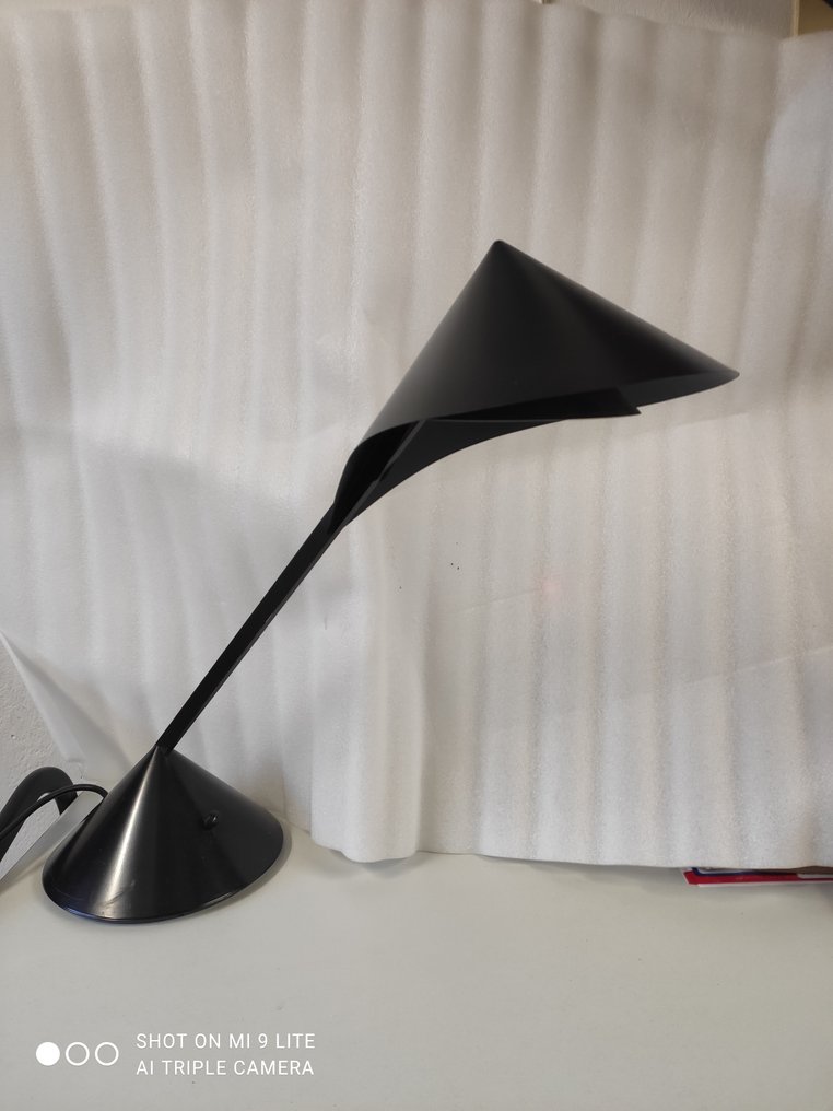 Valenti - Giovanni Pasotto - 台灯 - Alobella - 金属, 涂漆的 #1.0