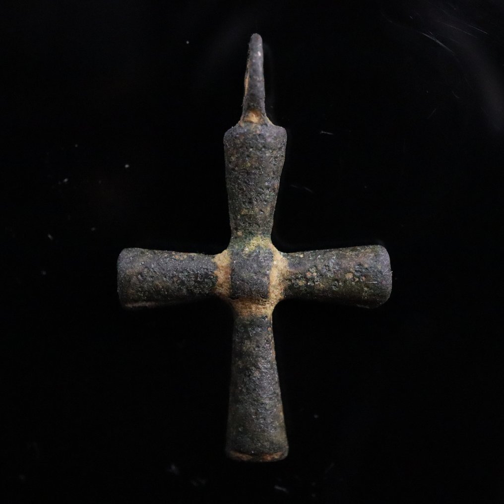 Middelalder, Korsfarernes Æra Bronze Kors - 30.2 mm - Solid tilstand  (Ingen mindstepris) #2.1