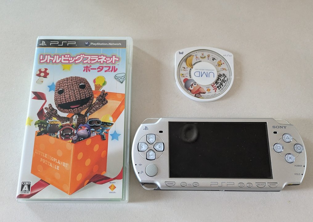 Sony - Playstation Portable (PSP) - Playstation Portable 2000 - Κονσόλα βιντεοπαιχνιδιών + παιχνίδια #1.0