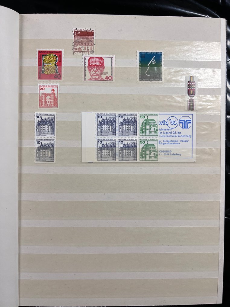 世界  - Uitzoeker Varia Duitsland 在5张专辑中 #1.0