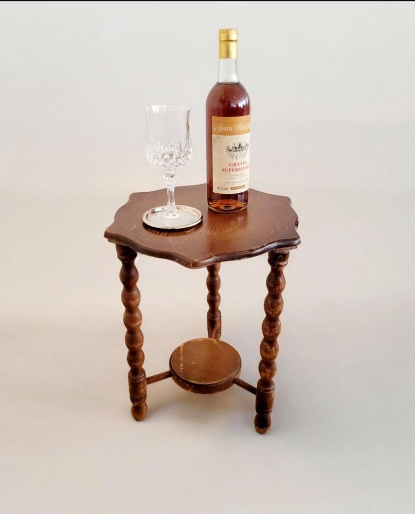 Βοηθητικό τραπεζάκι - Ράφι - Πλάι τραπεζάκι - Bobbin Barley Twist - αγγλικό στυλ δεκαετίας του 1930 - τραπέζι καφέ / - Walnut #1.0