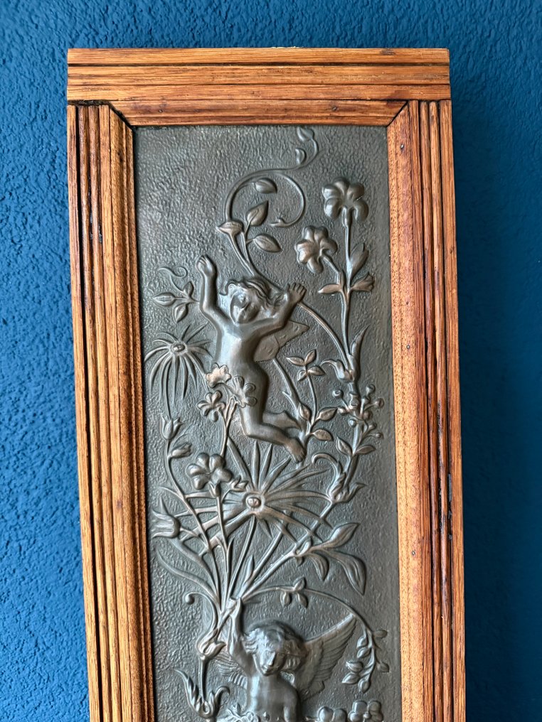 Winged figures - Plaquette - Oak #4.3