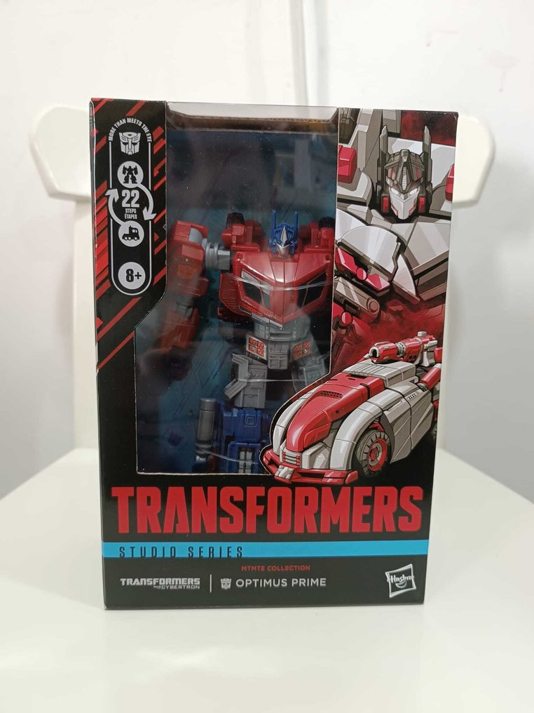 Transformers - Premium Edition Optimus Prime (mint condition, never opened) #1.0