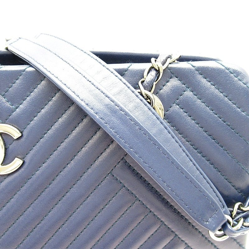 Chanel - V-stitch Chain Shoulder Bag - Väska #1.0
