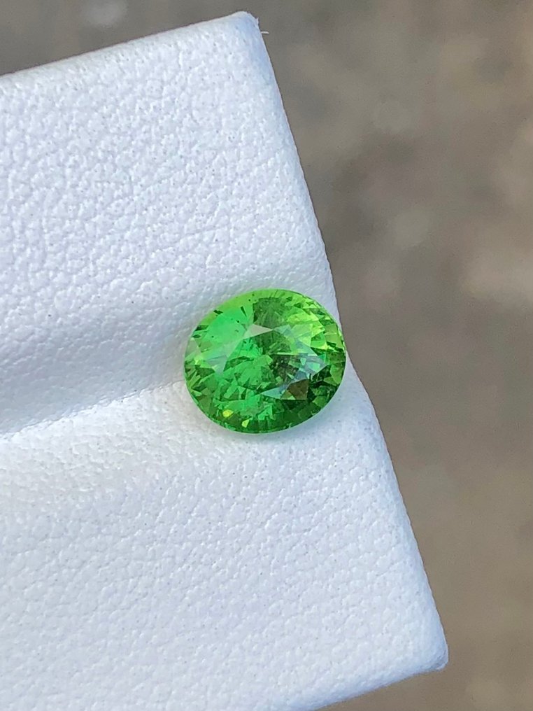 没有保留价 绿色, 黄色 沙弗莱石  - 1.86 ct - 国际有色宝石协会（ICA GemLab） - 天然沙弗莱石榴石 #3.2