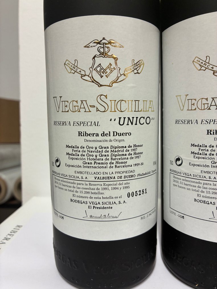 Vega Sicilia, 2010 Release (1991, 1994 & 1995 vintages) - Ribera del Duero Reserva Especial - 3 Flaskor (0,75L) #4.3