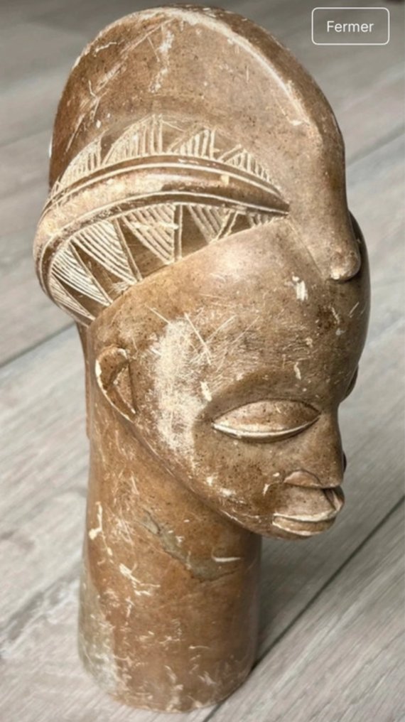 Votive head in Mbigou stone - Gabon #1.0