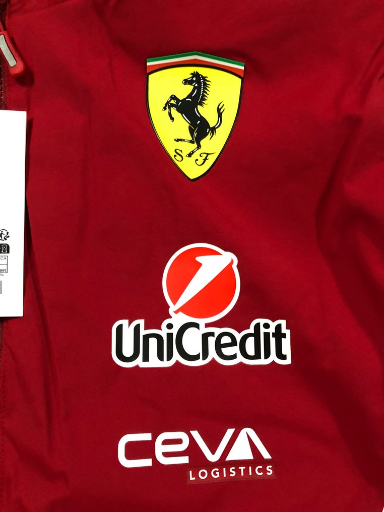 Ferrari - Formule 1 - Team Gillet - 2025 - Vêtements d'équipe #4.3