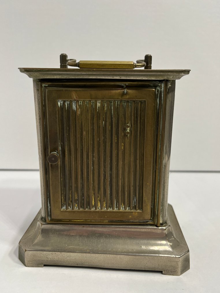 军官旅行时钟 - Junghans -   金属, 玻璃 - 1910-1920 #4.3