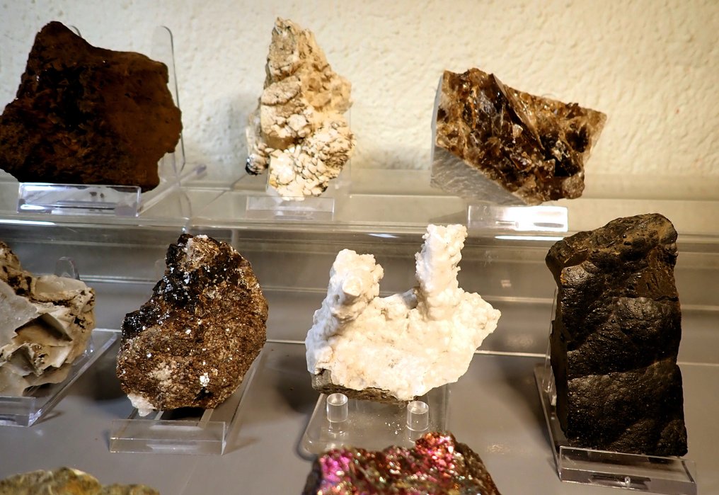 Συλλογή ορυκτών - Ύψος: 28 cm - Πλάτος: 19 cm- 3240 g - (21) #3.2