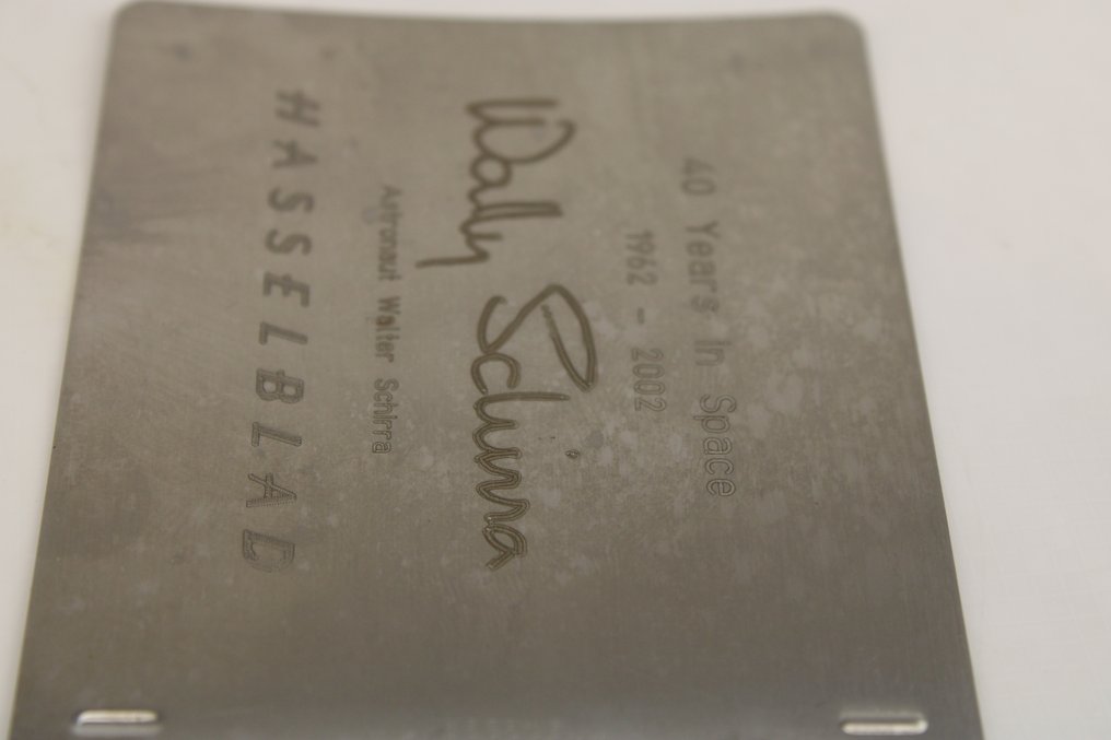 Hasselblad Wally Schirra - 40 Years in Space 類比相機 #3.2