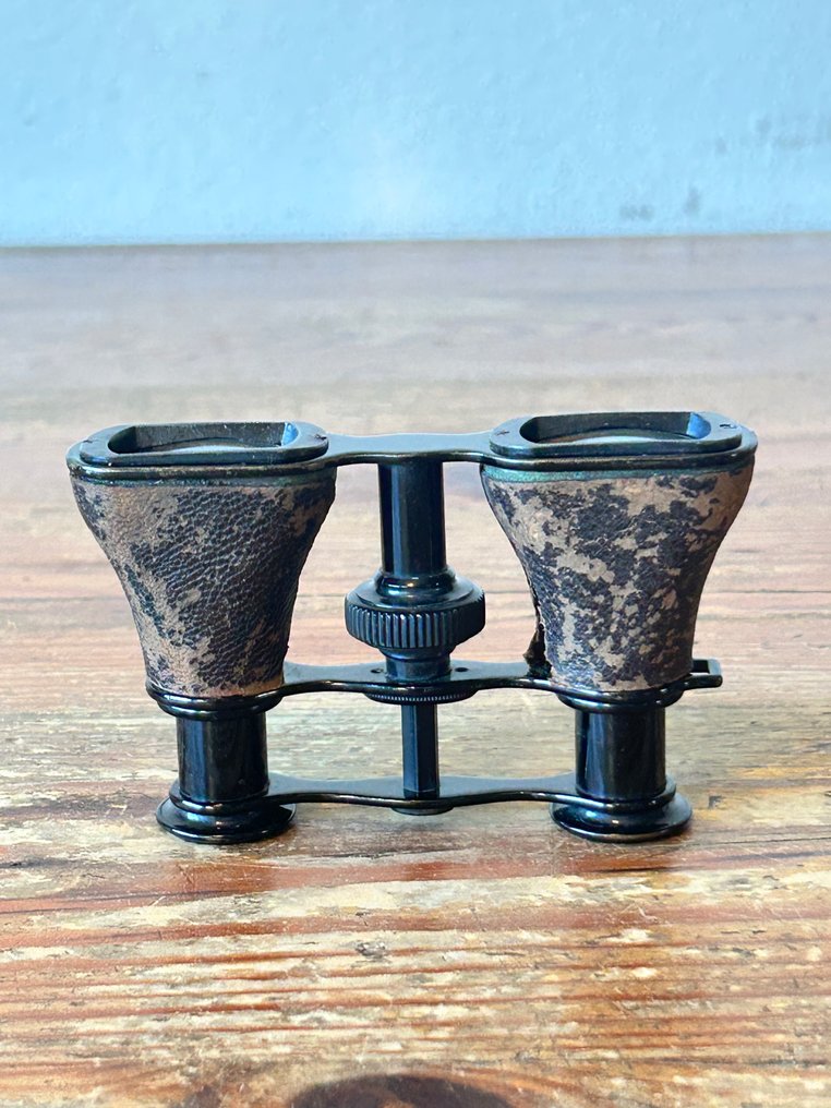 binoculars - 1950-1960 #1.0