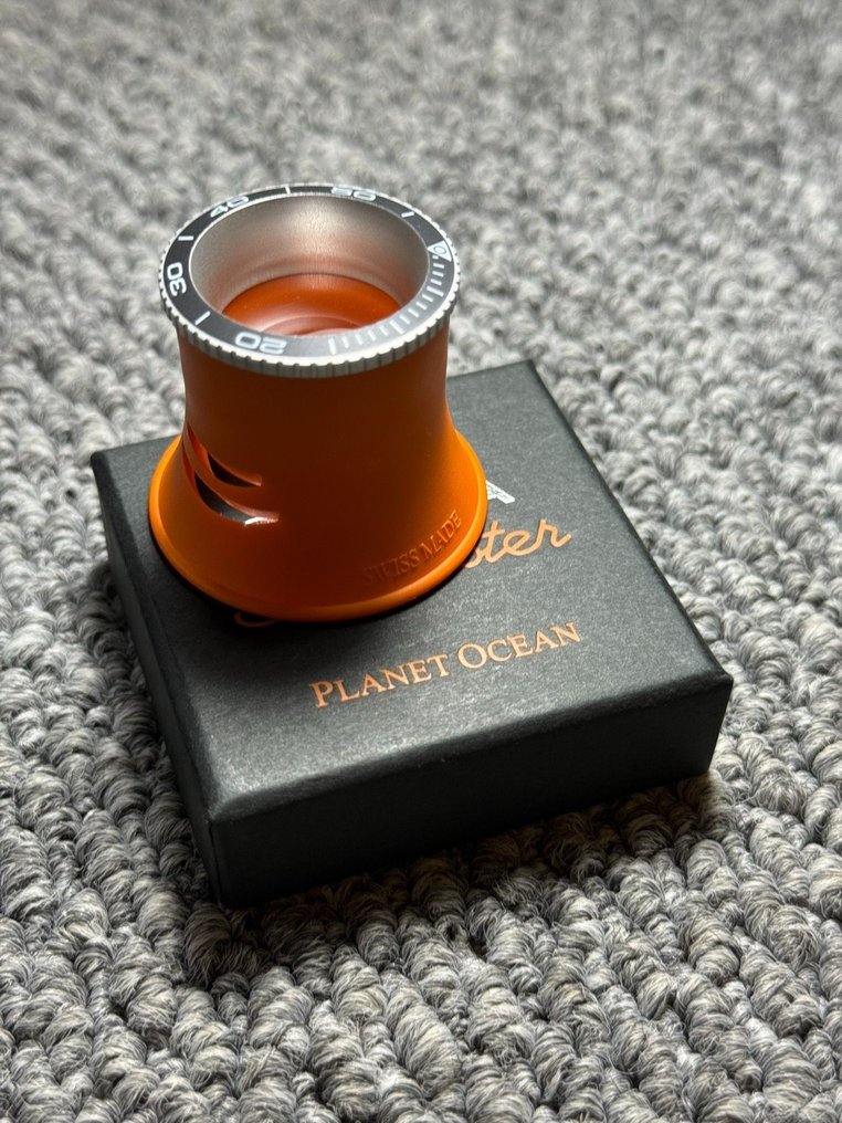 Nagyítólencse - 2020+ - Svájc - Omega #1.0