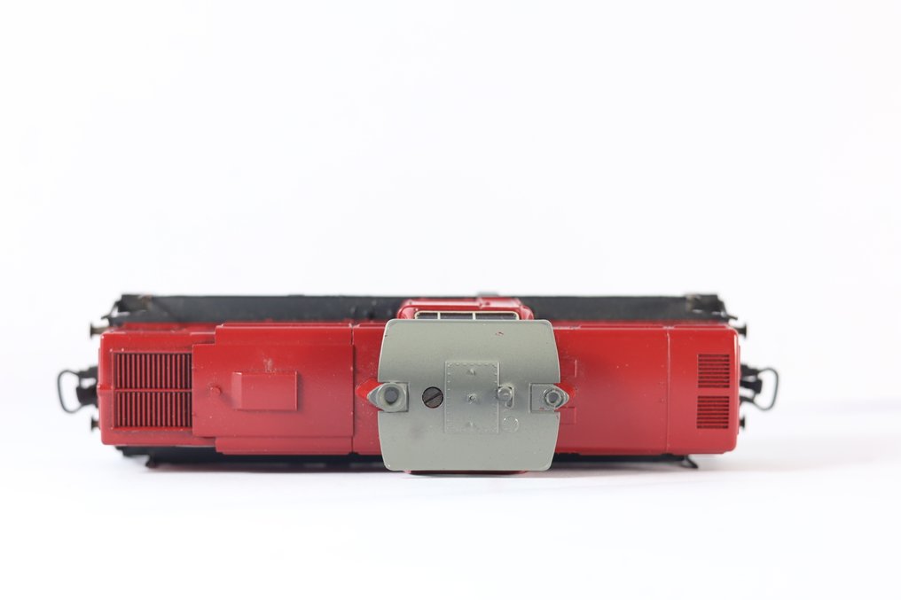 Märklin H0 - 3072 - Πετρελαιοκίνητη μηχανή τρένου (1) - BR 212 - DB #3.2