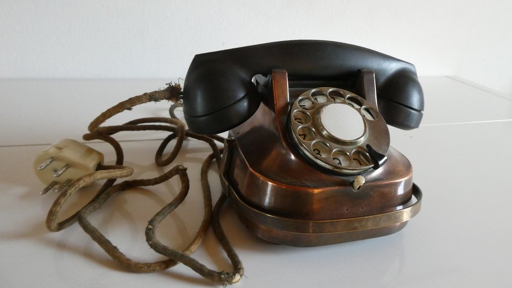 Atea - Analog telefon - RTT 56B - Koppar, Bakelit #1.0