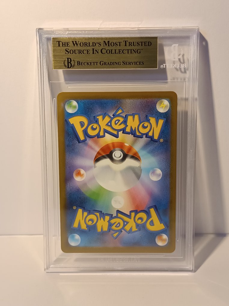 Pokémon - 1 Graded card - Pikachu - Beckett 9.5 - Various sets #2.1