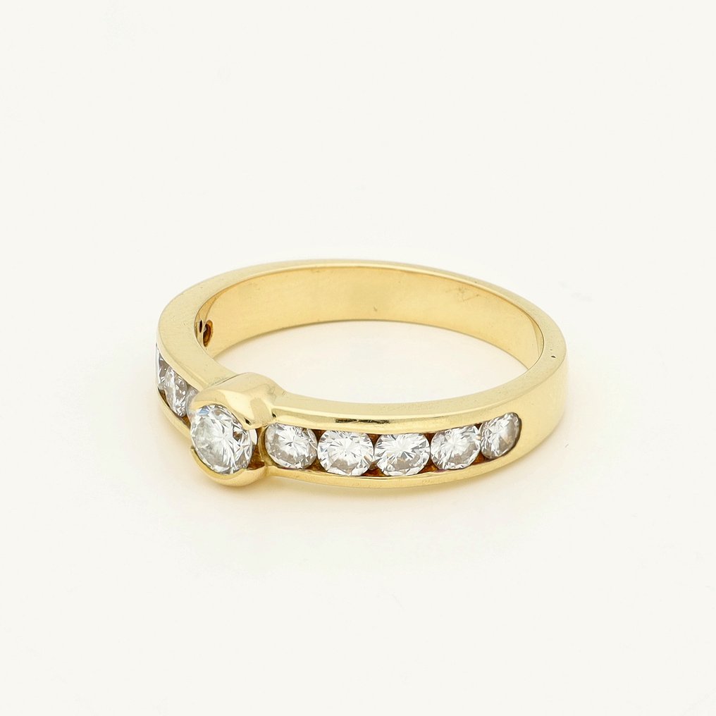 Ring - 18 kraat Gulguld -  1.01ct. tw. Diamant (Natur)  #1.0