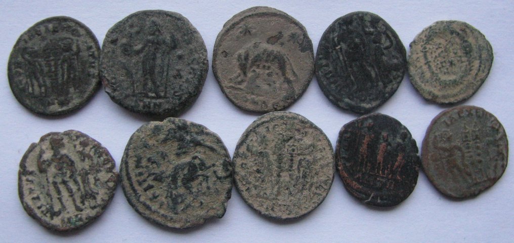 Império Romano Lot of 10 Æ coins 4th century AD (Sem preço de reserva) #1.0