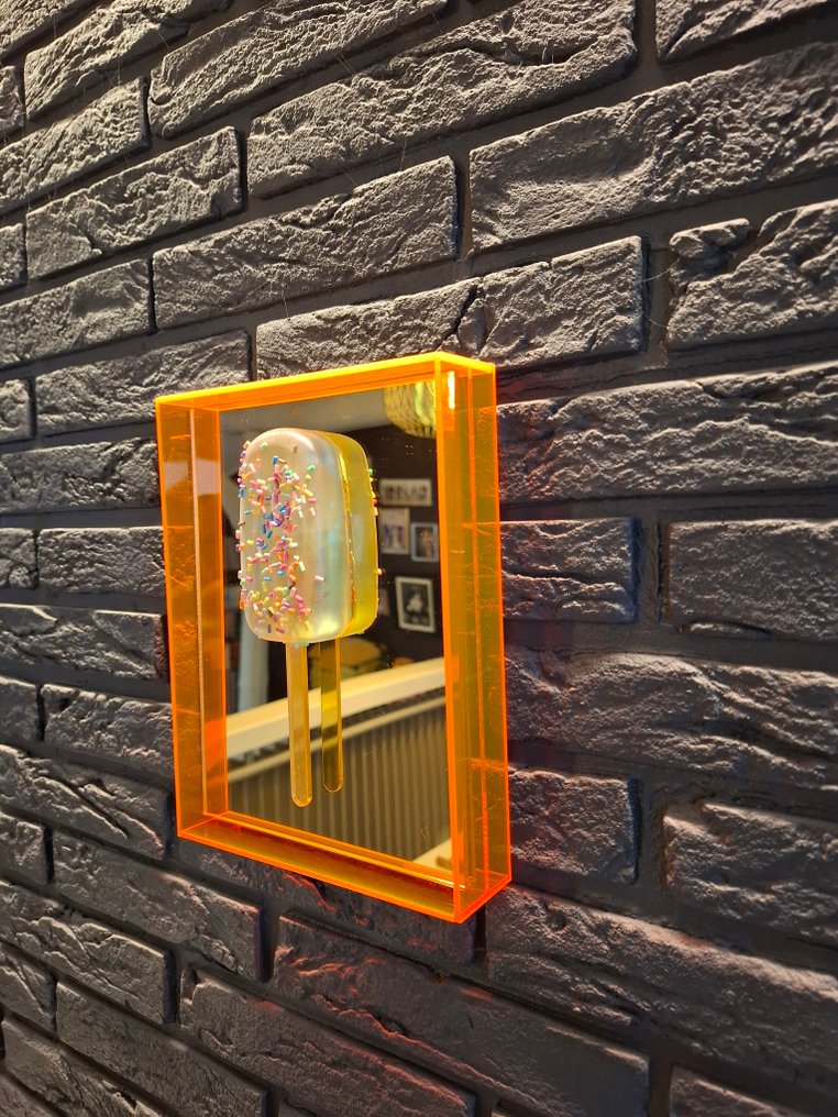 ELEMENTAL - Neon Ice Cream - Mirror edition #3.2