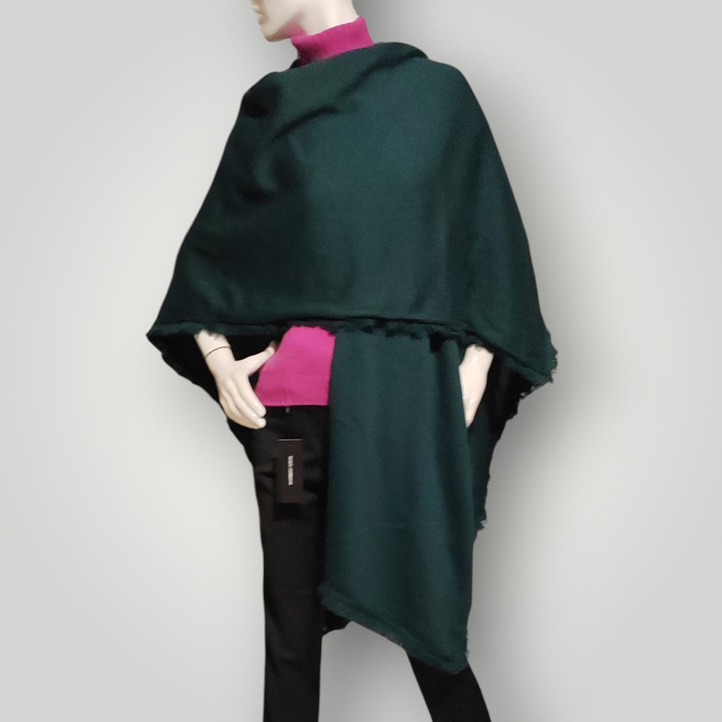 Escada - 披肩 - New with tags #4.3