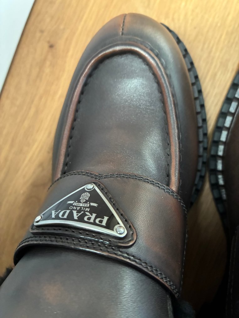 Prada - Mokkasiinit - Koko: EU 40 #4.3