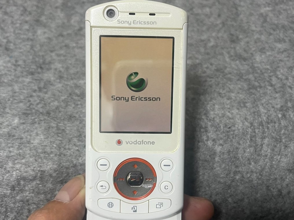 Sony Ericsson Sony Ericsson Walkman slider (W-series) - Handy (1) #3.2