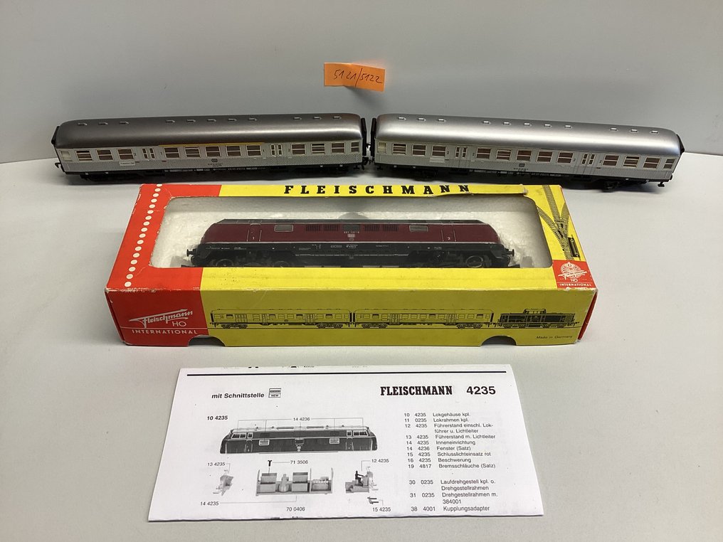 Fleischmann H0 - 4235, 5121, 5122, - Model train locomotive (3) - local train - DB #1.0