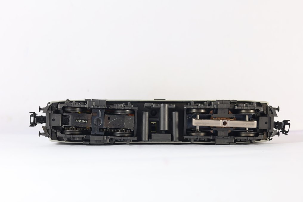 Märklin H0 - 3444 - Ηλεκτροκίνητη ατμομηχανή (1) - BR243 897-6, ασημένια έκδοση - DR (DDR) #4.3