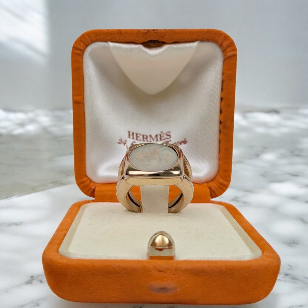 Hermès - Μέταλλο σε χρώμα χρυσού, γλυπτό διαφανές πέτρωμα. - Δαχτυλίδι #2.1