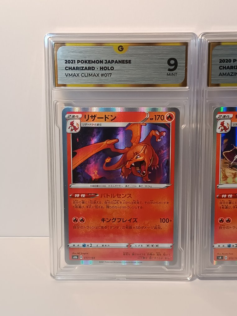 Pokémon - 2 Graded card - Charizard - GG 9 - Various sets #1.0