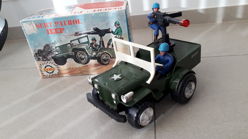 Lyra - Αυτοκινητάκι Desert Patrol Jeep, Boxed - 1970-1980 - Ελλάδα #1.0